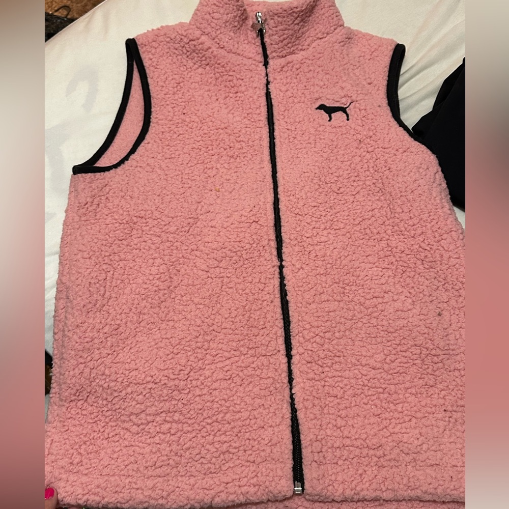 PINK sherpa vest , color pink , size M